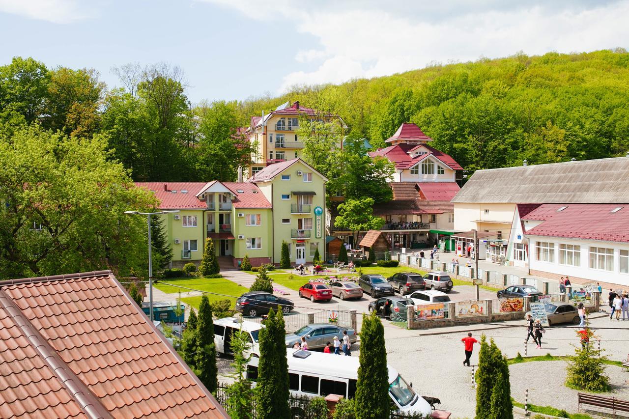 Hôtel Smerichka à Polyana  Extérieur photo